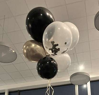 Golden party